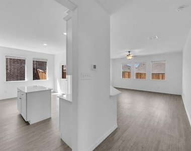 1321 Lazy Grove Drive - Photo Thumbnail 19