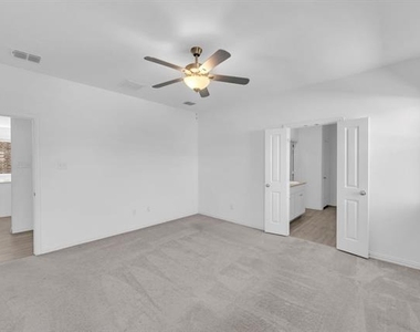 1321 Lazy Grove Drive - Photo Thumbnail 21