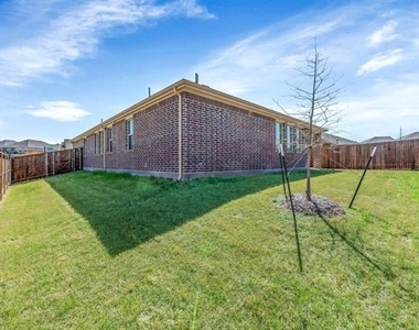 1321 Lazy Grove Drive - Photo Thumbnail 34