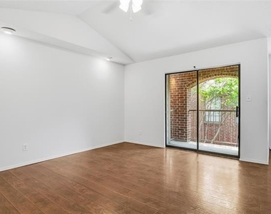 3205 Donnelly Circle - Photo Thumbnail 13