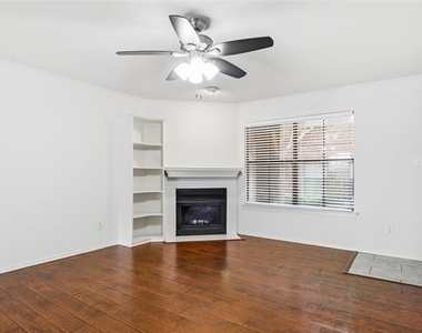 3205 Donnelly Circle - Photo Thumbnail 4