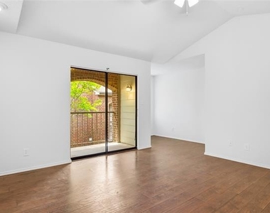 3205 Donnelly Circle - Photo Thumbnail 14