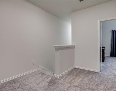 3504 Zellwood Lane - Photo Thumbnail 23