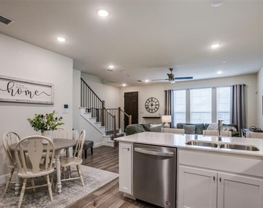 3504 Zellwood Lane - Photo Thumbnail 11