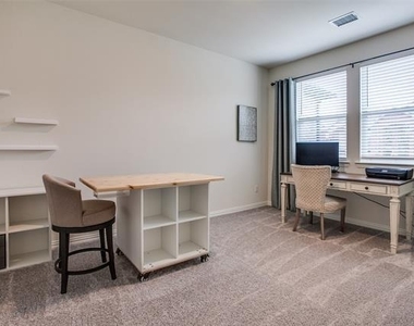 3504 Zellwood Lane - Photo Thumbnail 20