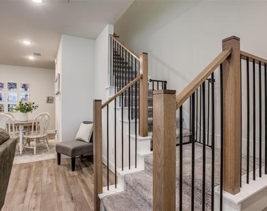 3504 Zellwood Lane - Photo Thumbnail 5