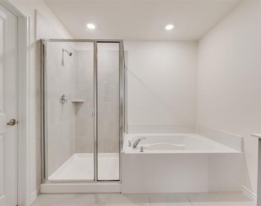 2016 Hampton Street - Photo Thumbnail 13