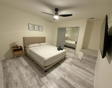5912 Harvest Hill Road - Photo Thumbnail 14