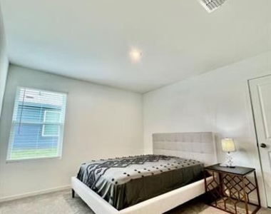 3603 Chambray Drive - Photo Thumbnail 5