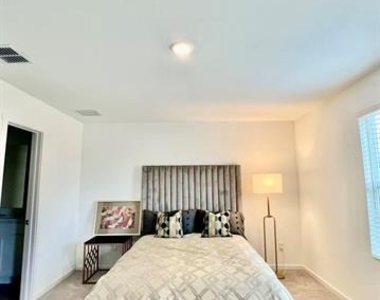 3603 Chambray Drive - Photo Thumbnail 12