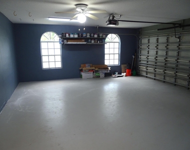 6325 Winding Lake Drive - Photo Thumbnail 22