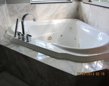 6325 Winding Lake Drive - Photo Thumbnail 15