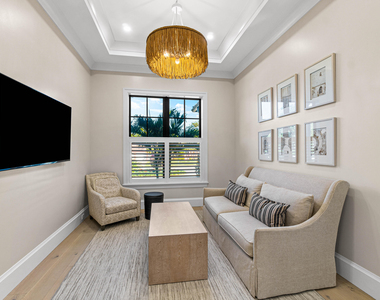 18 Nw 15th Street - Photo Thumbnail 17