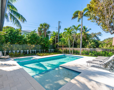 18 Nw 15th Street - Photo Thumbnail 21