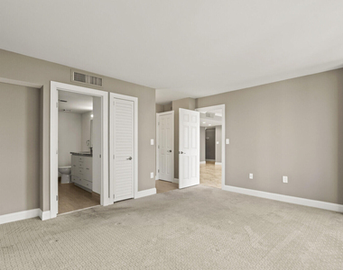 4200 N Ocean - Photo Thumbnail 30