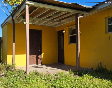 112 Newton Road - Photo Thumbnail 29