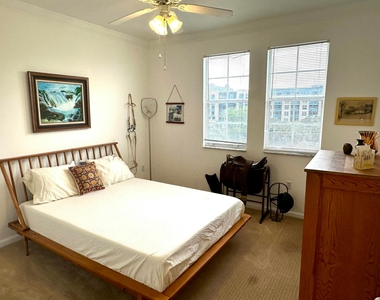 533 Ne 3rd Avenue - Photo Thumbnail 9