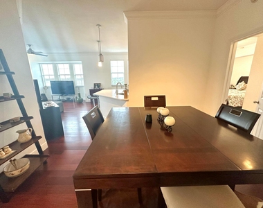 533 Ne 3rd Avenue - Photo Thumbnail 5