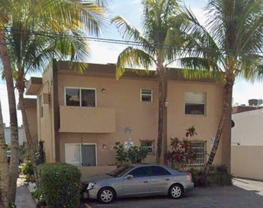 460 Sw 7th Street - Photo Thumbnail 1