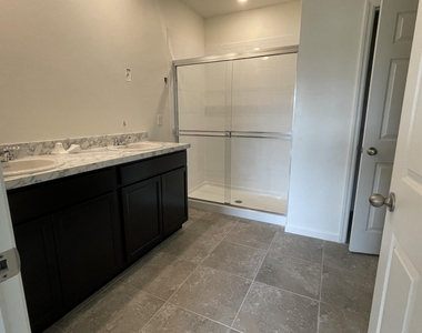 9617 Potomac Drive - Photo Thumbnail 10