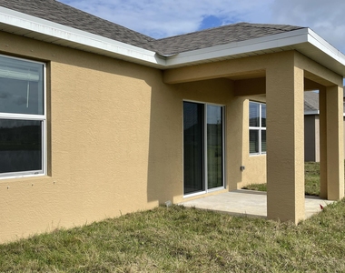 9617 Potomac Drive - Photo Thumbnail 12
