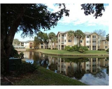 9901 Westview Drive - Photo Thumbnail 1