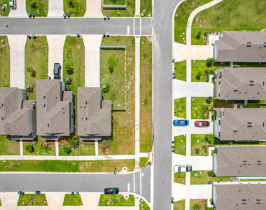 1504 Hummingbird Road - Photo Thumbnail 47