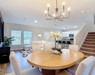 1504 Hummingbird Road - Photo Thumbnail 11
