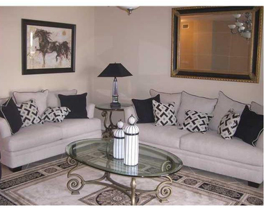4445 El Mar Drive - Photo Thumbnail 12