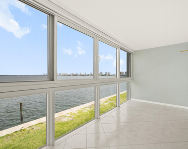 400 Wilma Circle - Photo Thumbnail 17