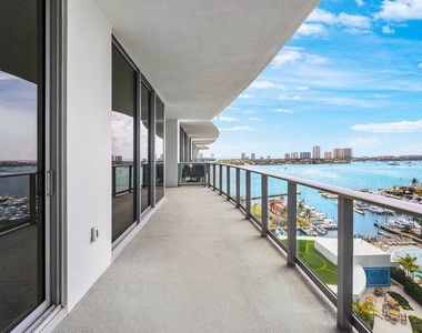 220 Lake Shore Drive - Photo Thumbnail 29