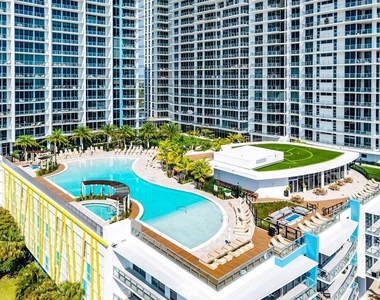 220 Lake Shore Drive - Photo Thumbnail 39