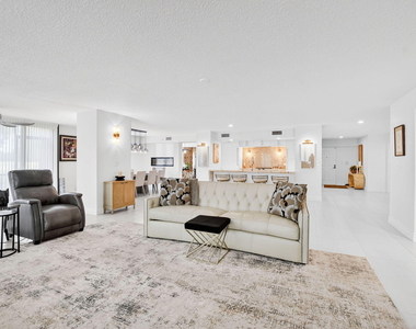 7233 Promenade Drive - Photo Thumbnail 24