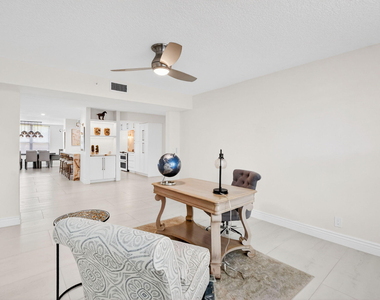 7233 Promenade Drive - Photo Thumbnail 15
