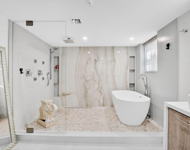 7233 Promenade Drive - Photo Thumbnail 44