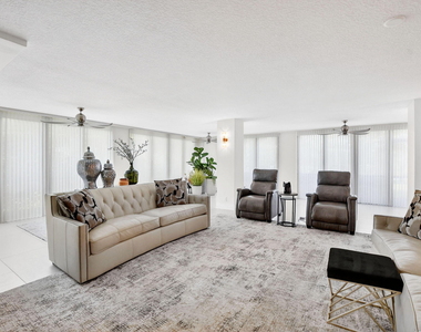 7233 Promenade Drive - Photo Thumbnail 23