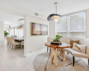 7233 Promenade Drive - Photo Thumbnail 17