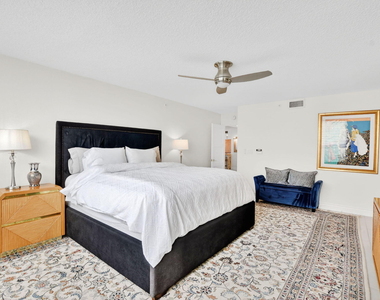 7233 Promenade Drive - Photo Thumbnail 39