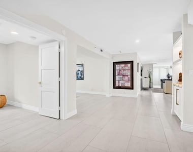 7233 Promenade Drive - Photo Thumbnail 2