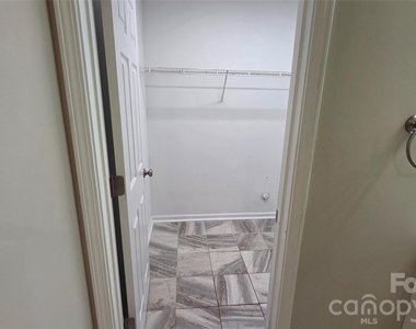 7147 Henderson Valley Lane - Photo Thumbnail 11