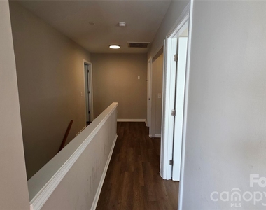 7147 Henderson Valley Lane - Photo Thumbnail 20