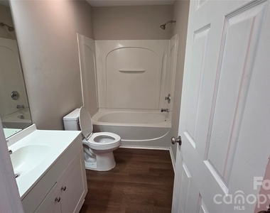 7147 Henderson Valley Lane - Photo Thumbnail 14