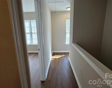 7147 Henderson Valley Lane - Photo Thumbnail 16