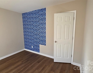 7147 Henderson Valley Lane - Photo Thumbnail 19