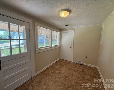 507 Turnersburg Highway - Photo Thumbnail 16
