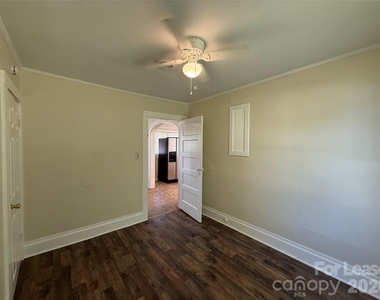 507 Turnersburg Highway - Photo Thumbnail 11