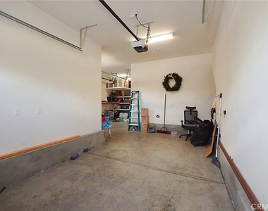 103 Cambria Court - Photo Thumbnail 25