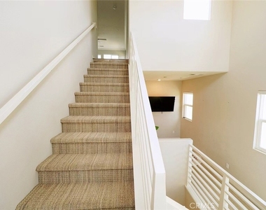 103 Cambria Court - Photo Thumbnail 9