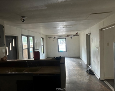 14435 Skyway - Photo Thumbnail 8