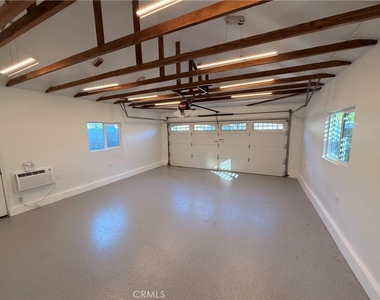 13381 Epping - Photo Thumbnail 17